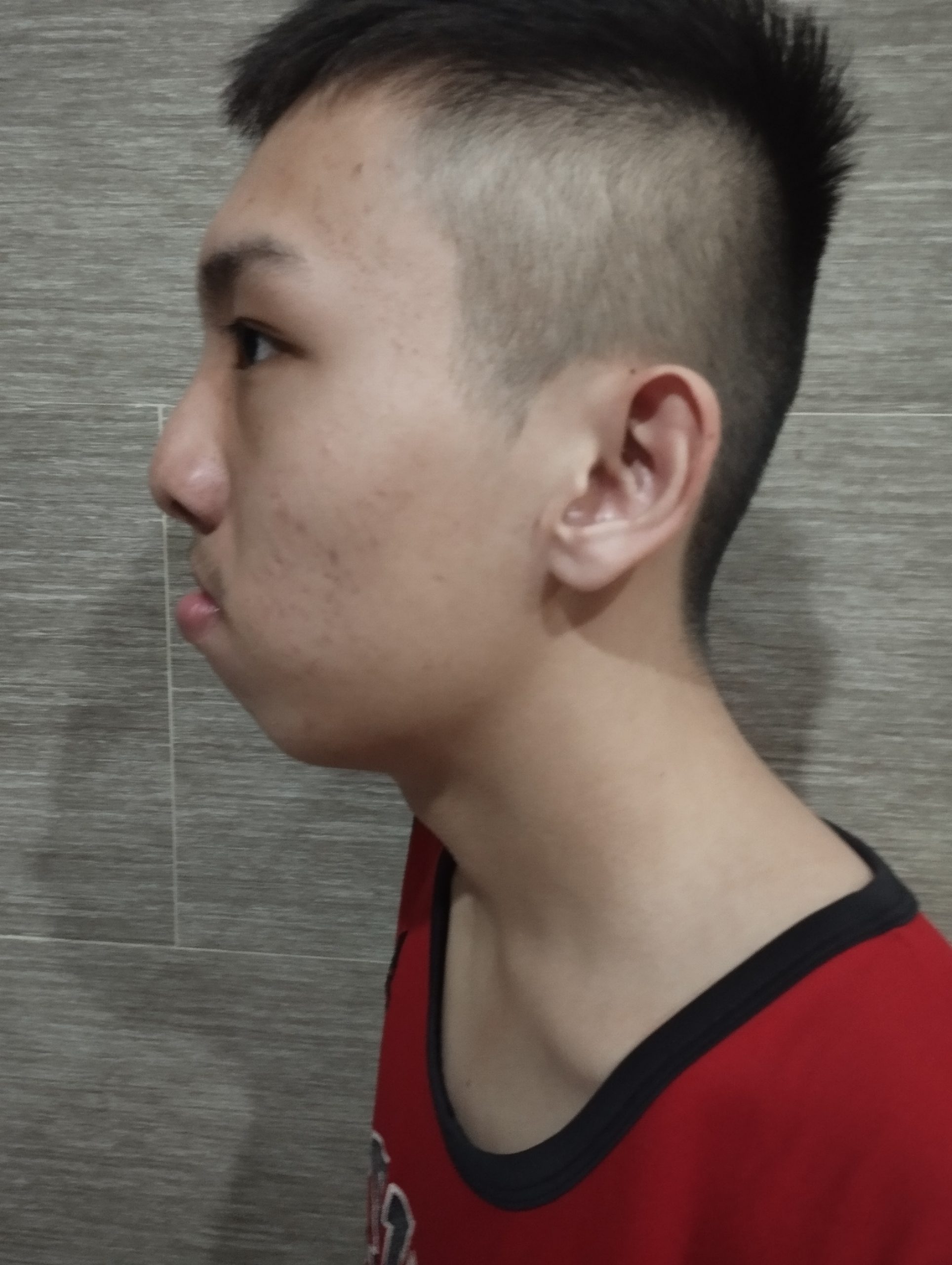 Nghiêng trái