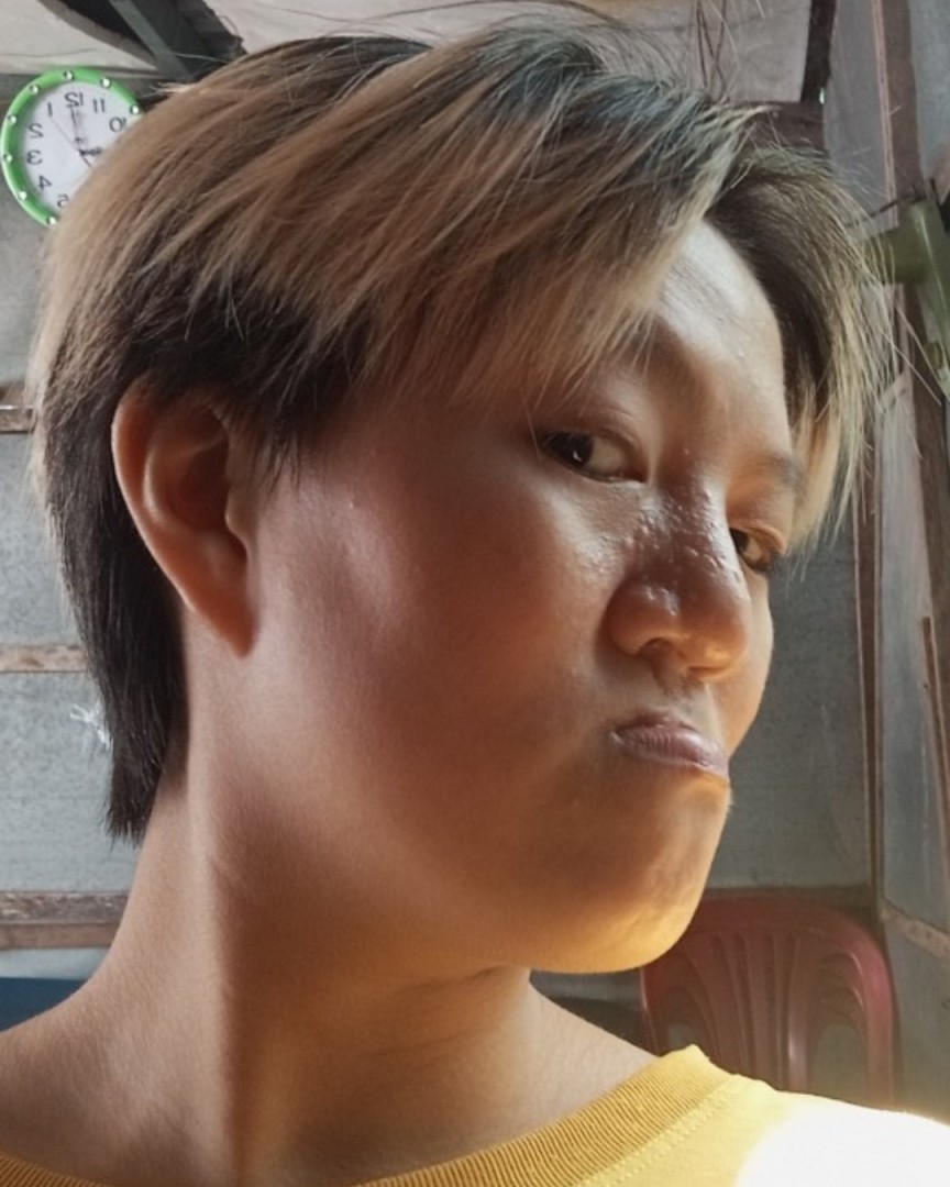 Nghiêng trái