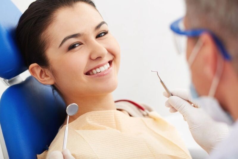 Tay nghề bác sĩ và cơ sở thực hiện